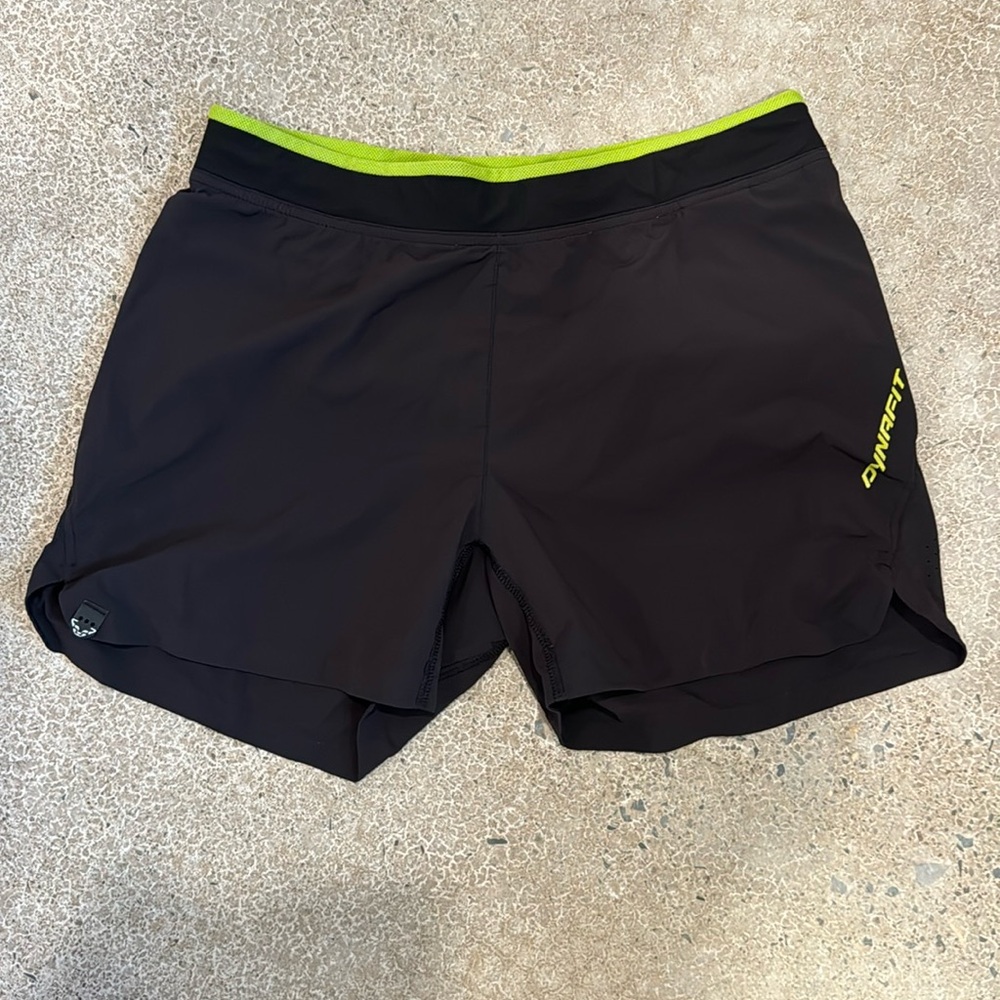 Dynamite Women’s S trail shorts black